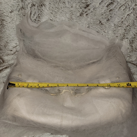 Coach cream colored bag. - Picture 10 of 12